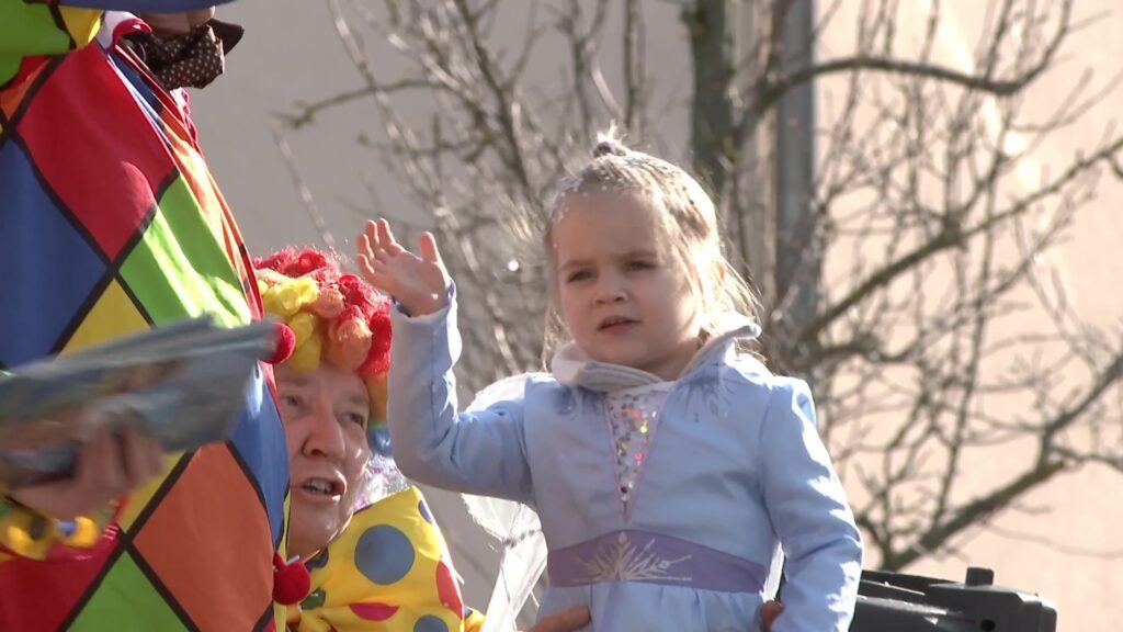 Les petits sarralbigeois ont défilé pour Carnaval