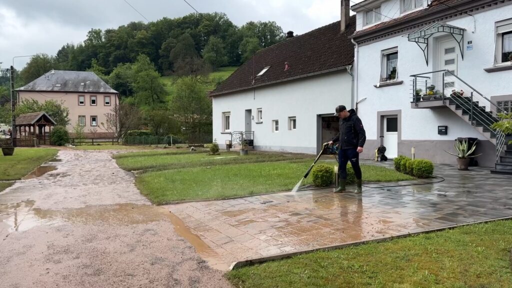 Après la pluie, vient le nettoyage