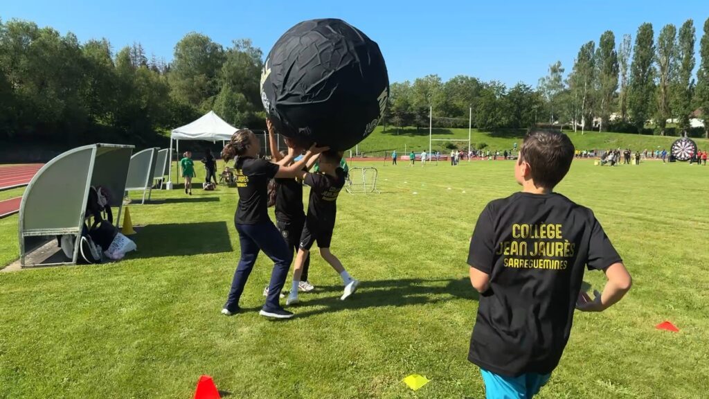 Un challenge sportif et inclusif pour les collégiens