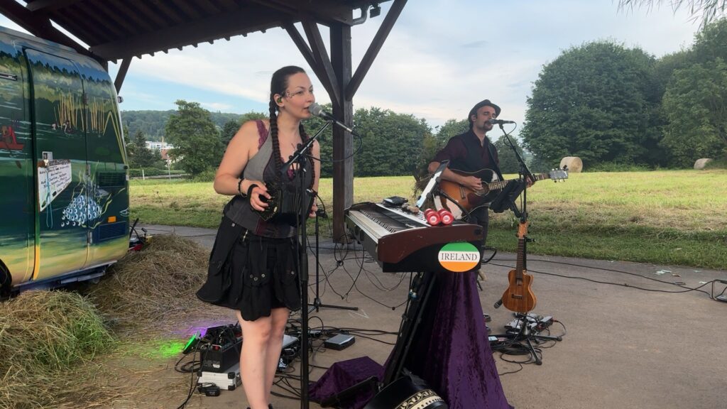 Les Z’étangs d’art : les ballades folk de Becky & Cloud