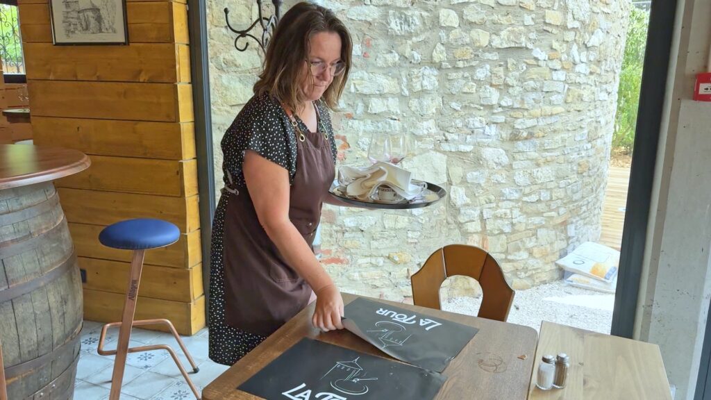 Le restaurant “La Tour” reprend du service après les inondations du mois de mai