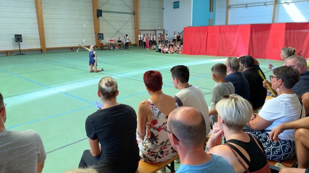 Le club de twirling de Woustviller a présenté son gala annuel