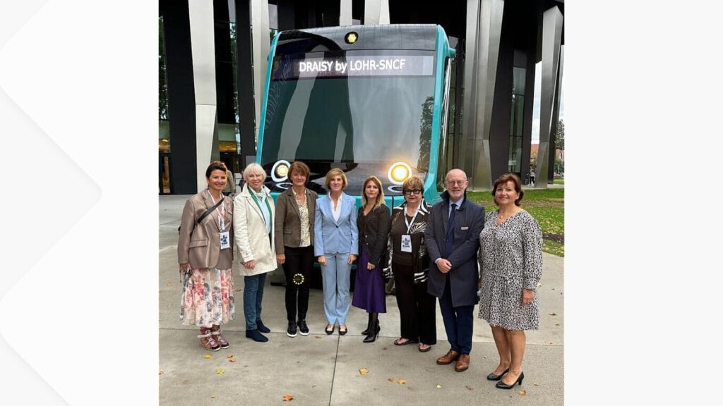 Présentation du prototype de train « DRAISY » qui doit circuler dans l’arrondissement