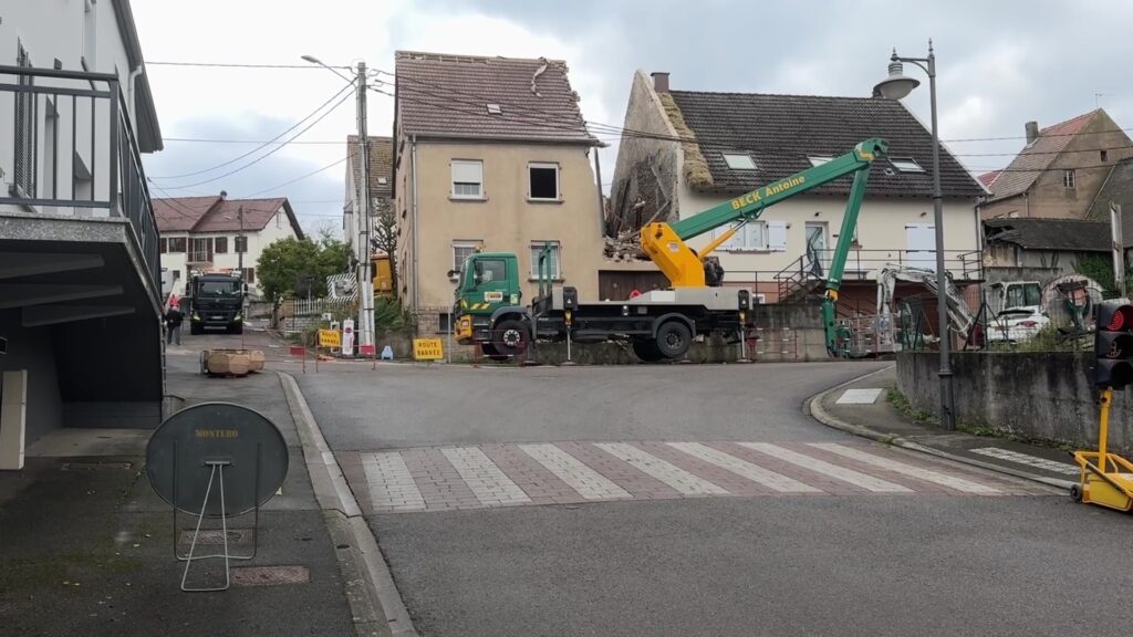 Etting : démolition d’une maison pour sécuriser le carrefour central