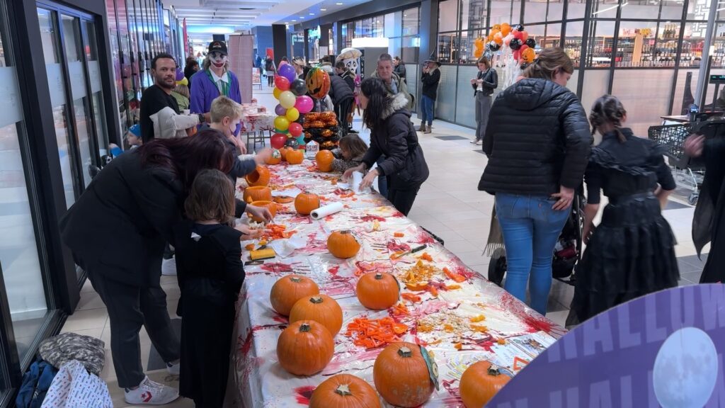 Sarreguemines : opération Halloween au centre commercial Carré Louvain