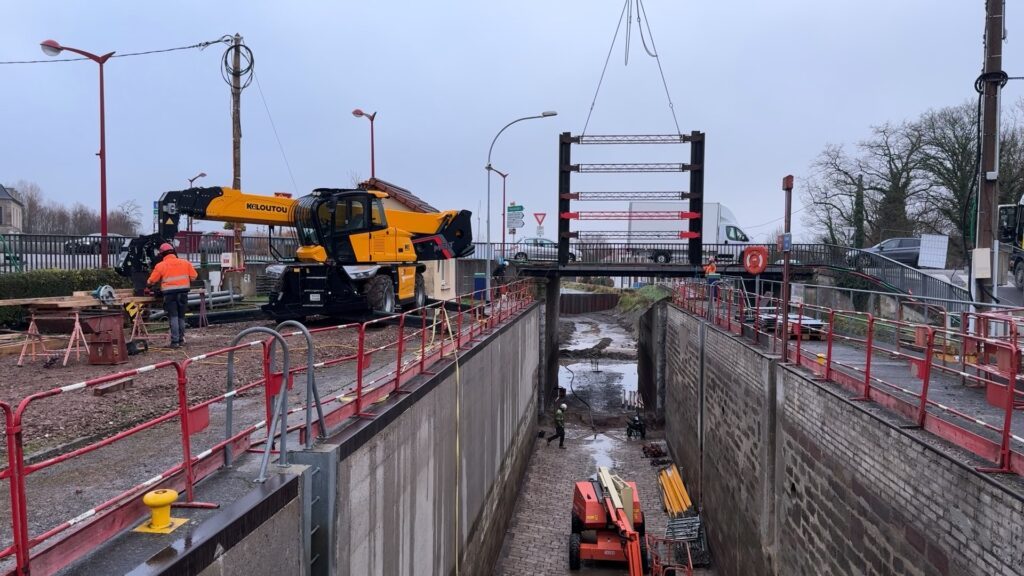 Canal de la Sarre : l’écluse 20 fait peau neuve