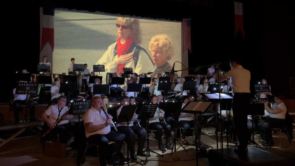 La soirée de projection de photos a fait le plein